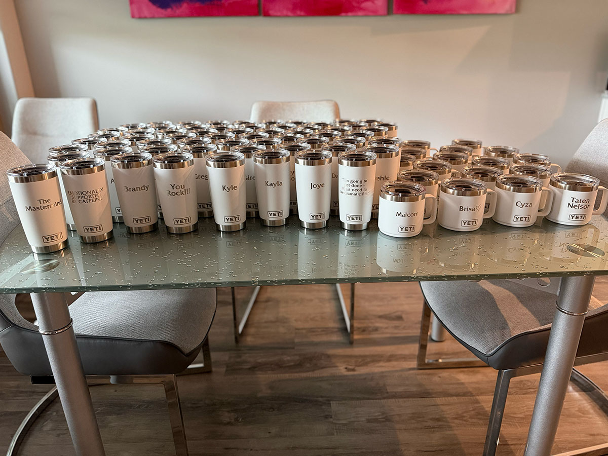 Celebrating-Employee-Milestones-with-Personalized-Corporate-Gifts