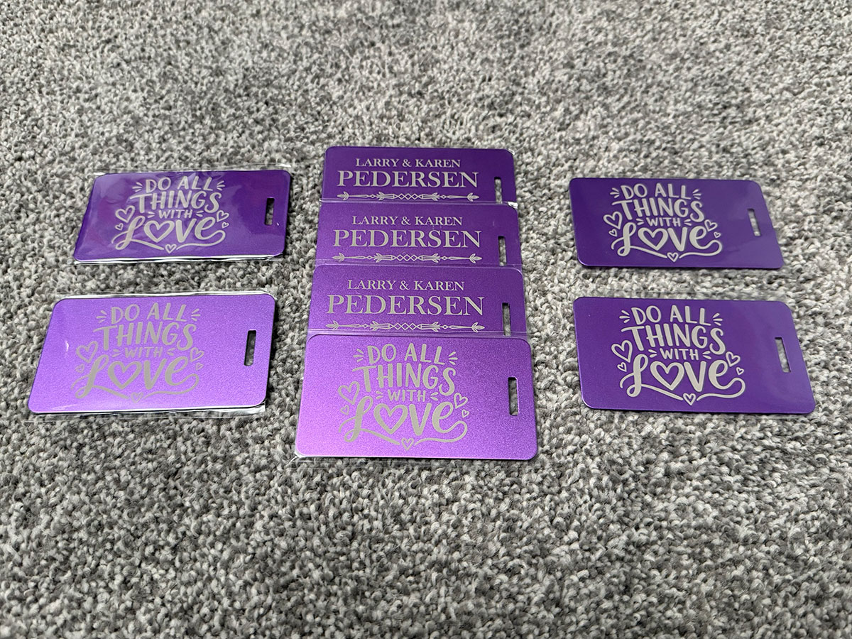 Why-Custom-Engraved-Luggage-Tags-Make-the-Perfect-Personalized-Travel-Gift